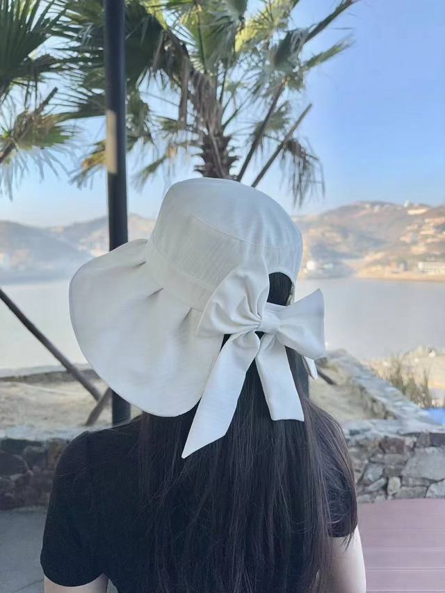 Chanel香奈儿黑胶遮阳帽女新款夏季大帽檐遮脸防紫外线防晒渔夫太阳帽